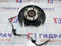 Ступица задняя правая Kia Cerato (TD) 52730-1M000