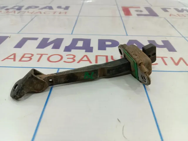 Ограничитель двери задней Kia Cerato (TD) 79490-1M000