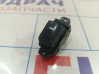 Кнопка стеклоподъемника задняя правая Kia Cerato (TD) 93585-1M000