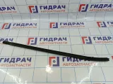 Накладка стекла переднего левого Kia Cerato (TD) 82210-1M000
