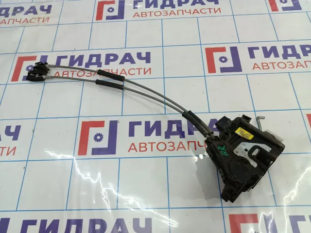 Замок двери задней правой Kia Cerato (TD) 81420-1M020