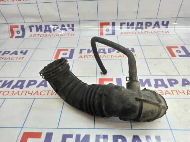 Патрубок воздушного фильтра Kia Cerato (TD) 28130-1H050