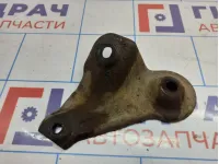 Кронштейн передней балки левый Kia Cerato (TD) 62476-2H000