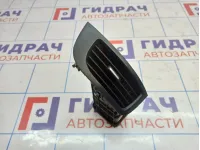 Дефлектор воздушный правый Kia Cerato (TD) 974401M100WK
