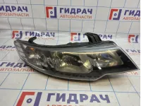 Фара правая Kia Cerato (TD) 92102-1M020