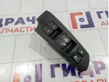 Блок управления стеклоподъемниками Kia Cerato (TD) 935701M100WK