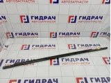 Накладка стекла заднего левого Kia Cerato (TD) 83210-1M000