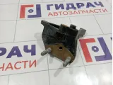 Кронштейн двигателя правый Kia Cerato (TD) 21670-2B000