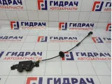 Замок спинки сиденья левый Kia Cerato (TD) 89730-1M000