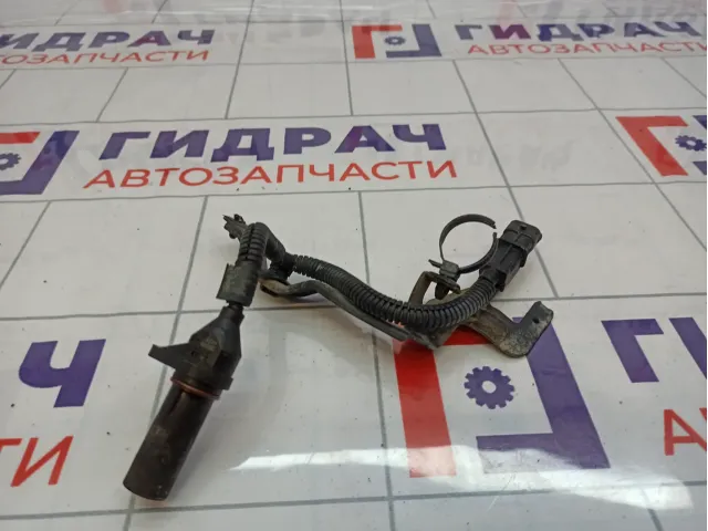 Датчик положения коленвала Kia Cerato (TD) 39180-2B000