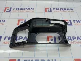 Консоль КПП Kia Cerato 3 84651-A7000-K3S. Царапина.