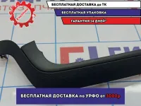 Накладка декоративная Kia Cerato 3 84770-A7000-AK5. На торпедо центральная нижняя. Дефект.