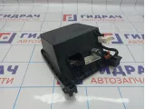 Ящик центральной консоли Kia Cerato 3 84680A7310WK. Царапины.