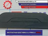 Накладка порога внутренняя задняя правая Kia Cerato 3 85887A7000WK. Потертость.