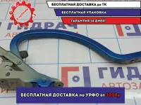 Петля крышки багажника правая Kia Cerato 3 79220-A7000.