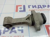 Опора двигателя задняя Kia Cerato 3 21950-3X000. Дефект.