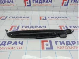 Пыльник переднего правого крыла Kia Cerato 3 84142-A7000.