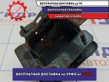 Кронштейн усилителя заднего бампера правый Kia Cerato 3 86642-A7000. Коррозия.