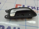 Ручка двери внутренняя правая Kia Cerato 3 82620-A7000-ASB.