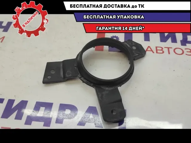 Рамка противотуманной фары левой Kia Cerato 4 86537-M6000.