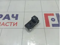 Кнопка стеклоподъемника переднего правого Kia Cerato 93576M6050