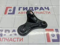 Кронштейн балки передний правый Kia Cerato 62477F2100