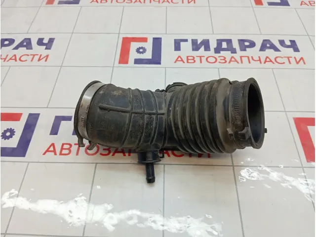 Патрубок воздушного фильтра Kia Cerato 28140F2400