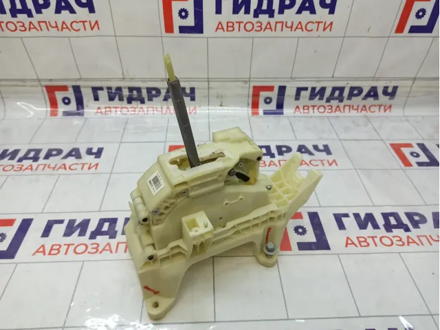 Кулиса (селектор) КПП Kia Cerato 46700M6110EK