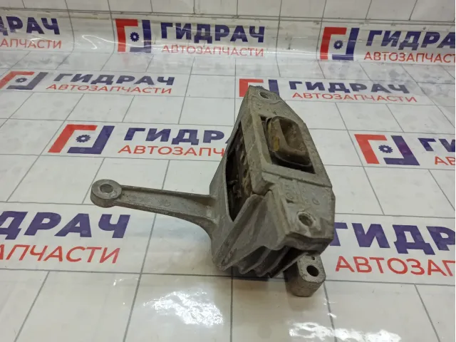 Опора двигателя правая Kia Cerato 21812M6100