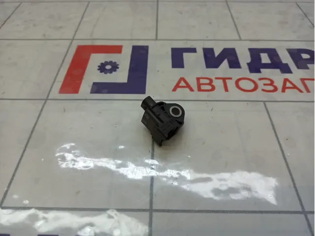 Датчик AIR BAG Kia Cerato 95920M6100