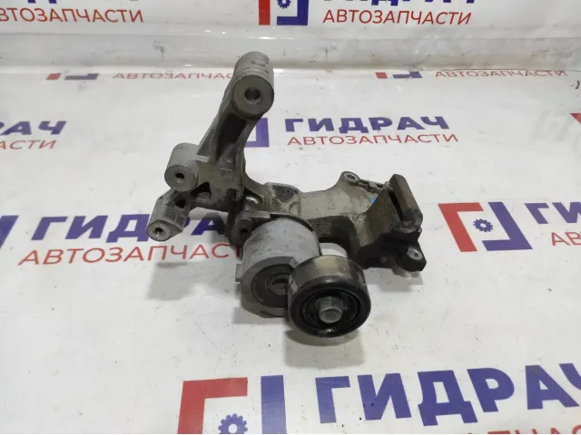 Ролик-натяжитель ремня ГРМ Kia Optima (JF) 25280-2GGC3. С кронштейном.