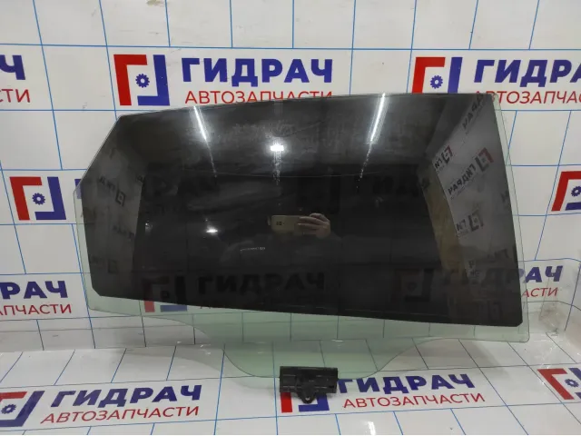 Стекло двери задней правой Kia Optima (JF) 83420D4010.