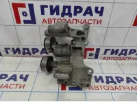 Кронштейн ролика-натяжителя ручейкового ремня Kia Optima (TF) 25280-2G110