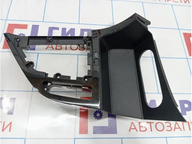 Накладка декоративная на кулису КПП Kia Optima (TF) 84651-2T040-KBH
