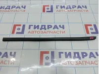 Уплотнитель стекла заднего правого Kia Optima (TF) 83241-2T000