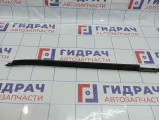 Накладка стекла заднего правого Kia Optima (TF) 83220-2T000