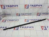 Накладка стекла переднего правого Kia Optima (TF) 82220-2T000