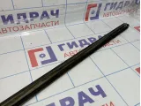 Накладка стекла переднего правого Kia Optima (TF) 82220-2T000