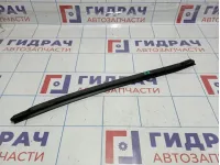 Уплотнитель стекла заднего правого Kia Optima (TF) 83241-2T000
