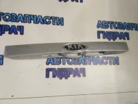 Накладка двери багажника Kia Picanto 2010