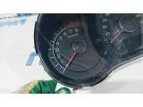 Панель приборов Kia Rio 3 94003-4Y070. Дефект стекла.