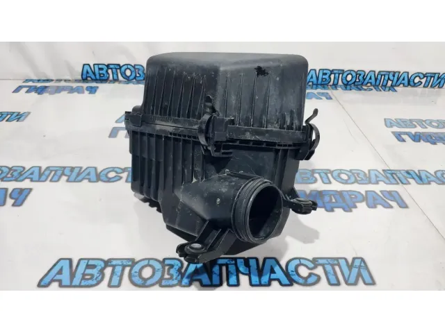 Корпус воздушного фильтра Kia Rio 3 28110-1R100.