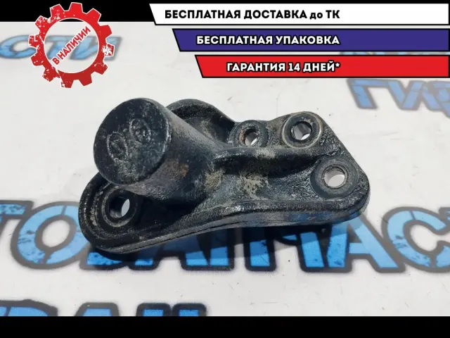 Кронштейн двигателя правый Kia Rio 3 21825-3X000.