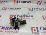 Замок двери задней левой Kia Rio 814121G001