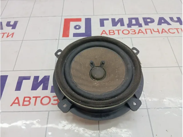 Динамик правый Kia Rio 963301G260