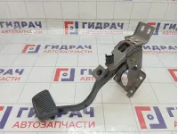 Педаль тормоза Kia Rio 328001G850