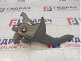 Рычаг, педаль стояночного тормоза Kia Rio 597101G000XI