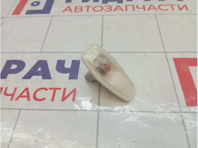 Повторитель на крыло Kia Rio 9230325500