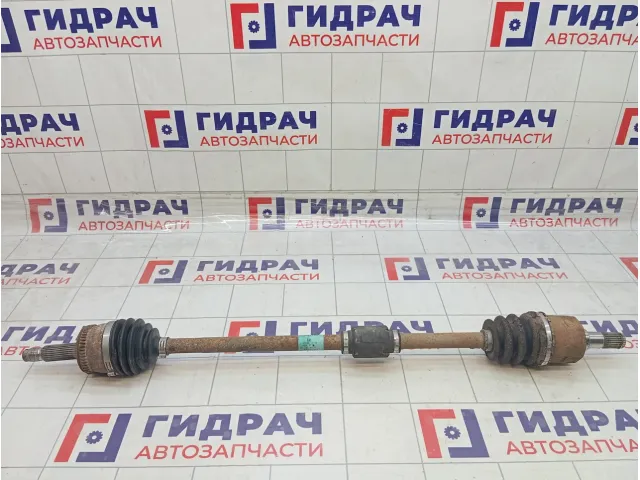 Привод передний правый Kia Rio 495001G190