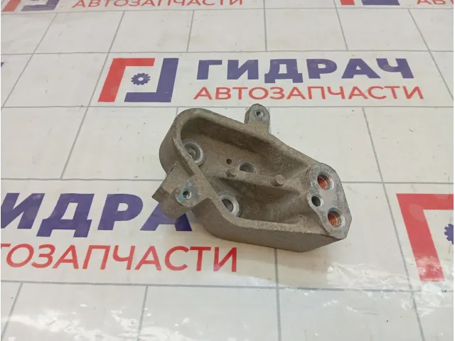 Кронштейн КПП (АКПП, МКПП) Kia Rio